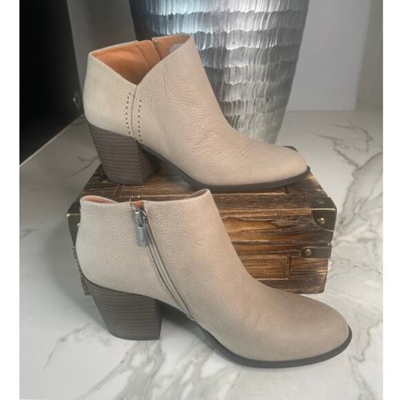 Lucky Brand Ballita Heeled Booties in Taupe - Picture 6 of 9
